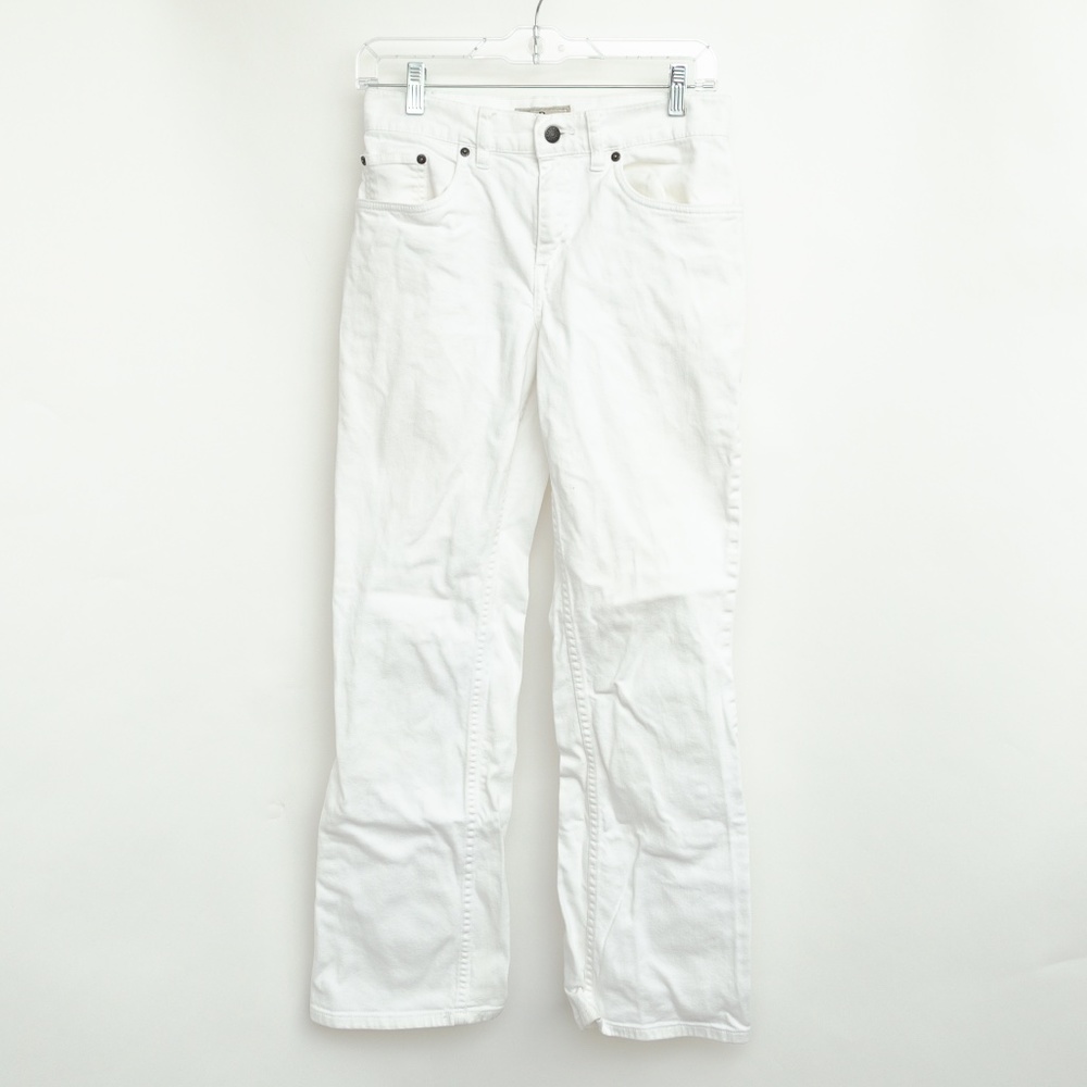 L.L.Bean Size 6 M/T Classic Fit Straight Jeans - White